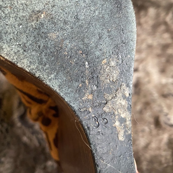 Barbara Bui beige and brown leopard print pony fur platform boots 36.5 - Picture 8 of 9